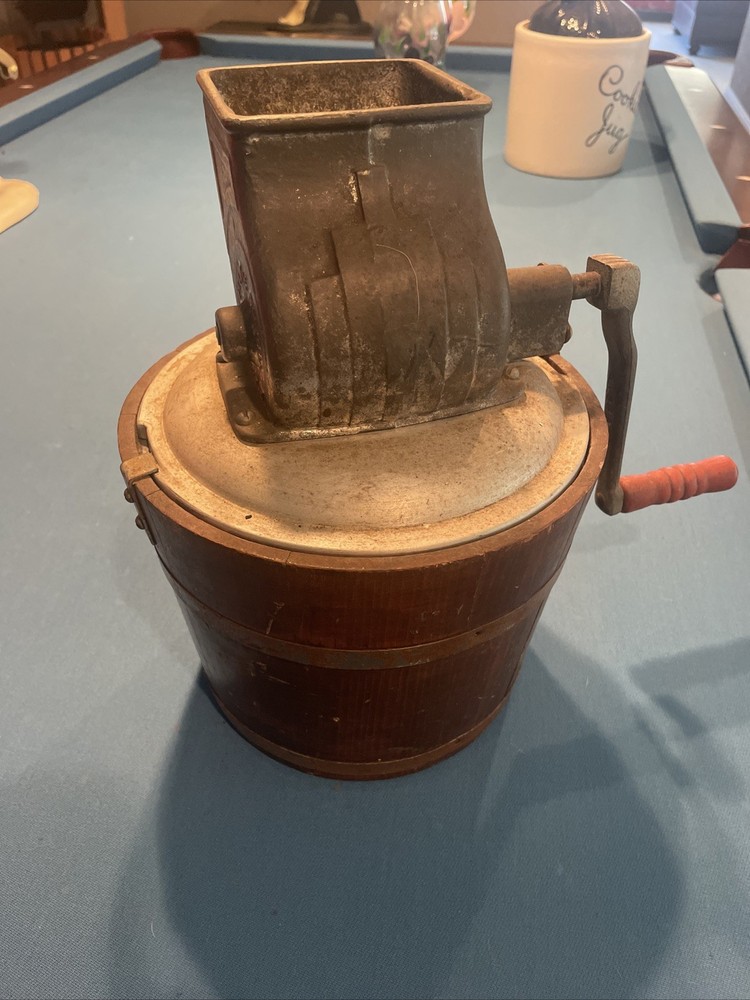 Vintage Ice Crusher