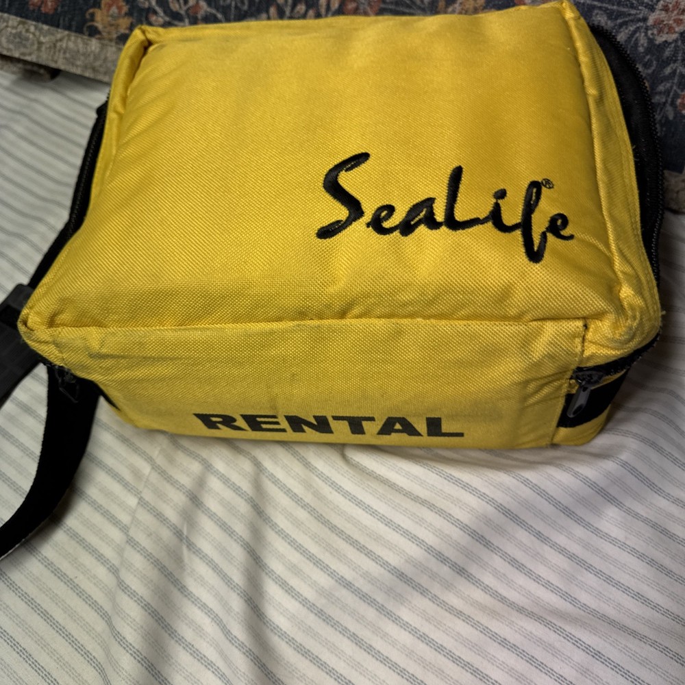 Sealife Underwater Camera Case & Flash + Flex Arm Bracket