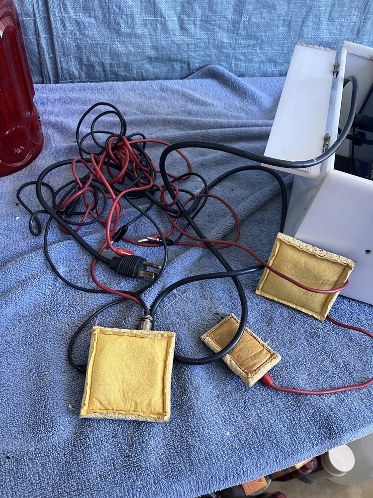Vintage Lindquist Stimulator Model GS 370