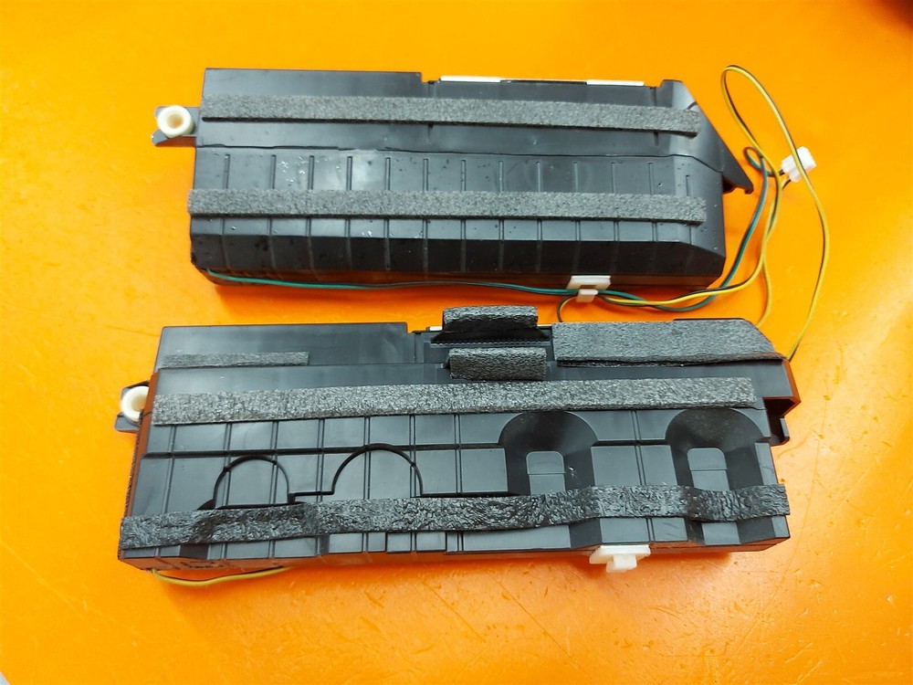 ⭐️⭐️⭐️⭐️⭐️ TV Speaker Set Samsung LN52C530F1F