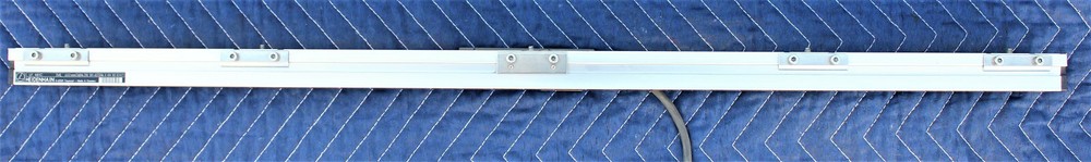 HEIDENHAIN LF 481C ML 650MM SEALED LINEAR SCALE ENCODER W/MOUNTING RAIL W/O PLUG