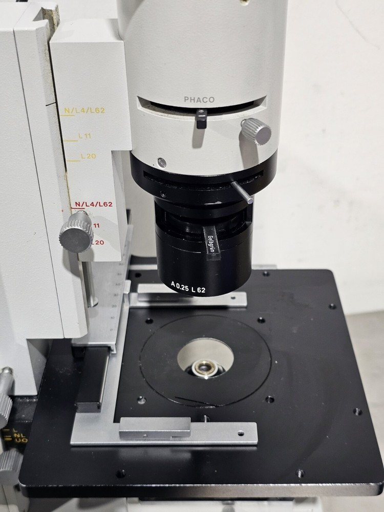 Leitz Diavert Inverted Phase Contrast Tissue Culture Microscope