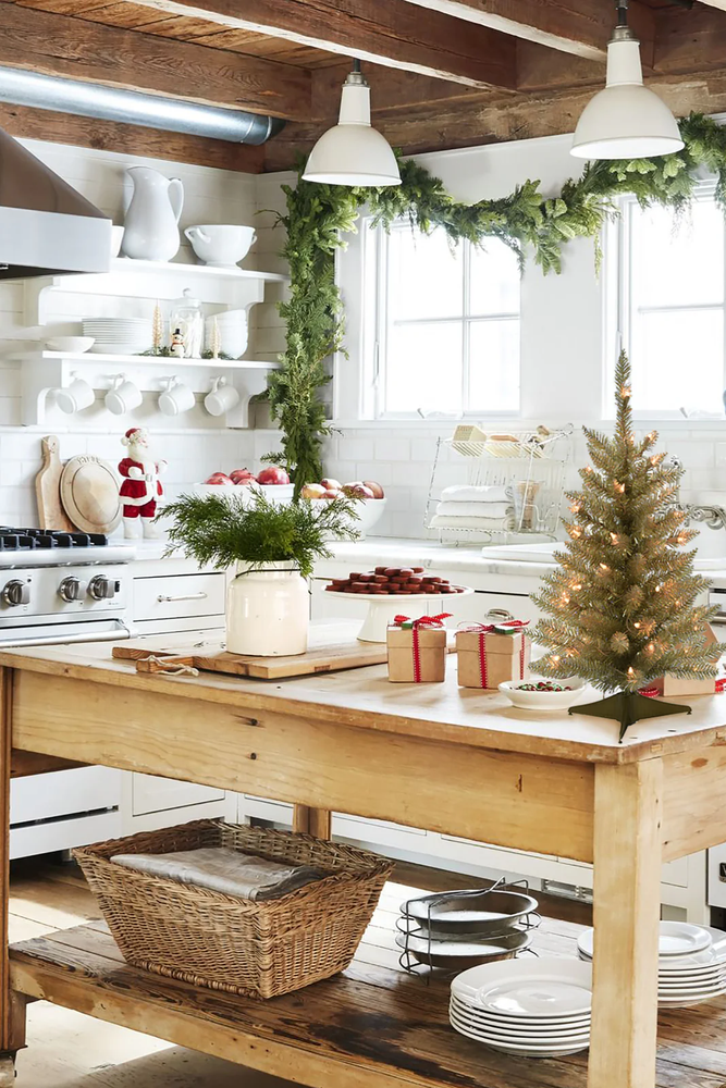Perfect Holiday 2' Pre-lit Champagne Tabletop Christmas Tree