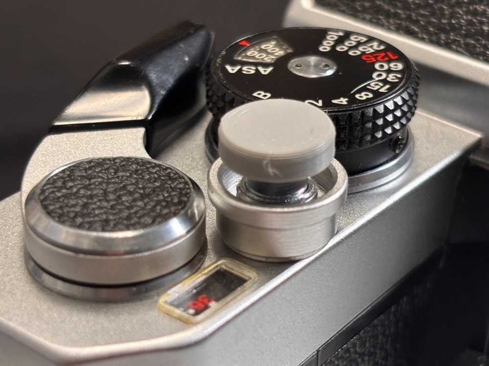 3 pieces Camera Soft Shutter Release Buttons for Cameras - Gray