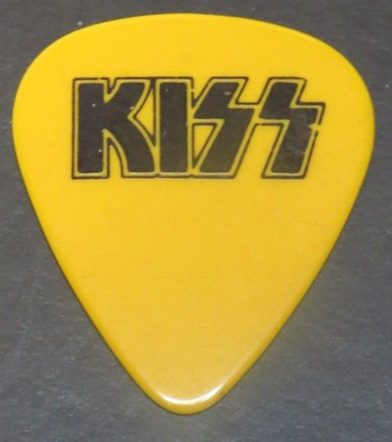 KISS GENE SIMMONS LICK IT UP GUITAR PICK 1983-84