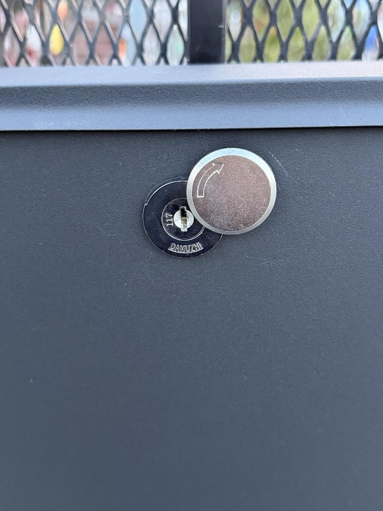 Large Capacity Stainless Steel Mailbox with Key Lock