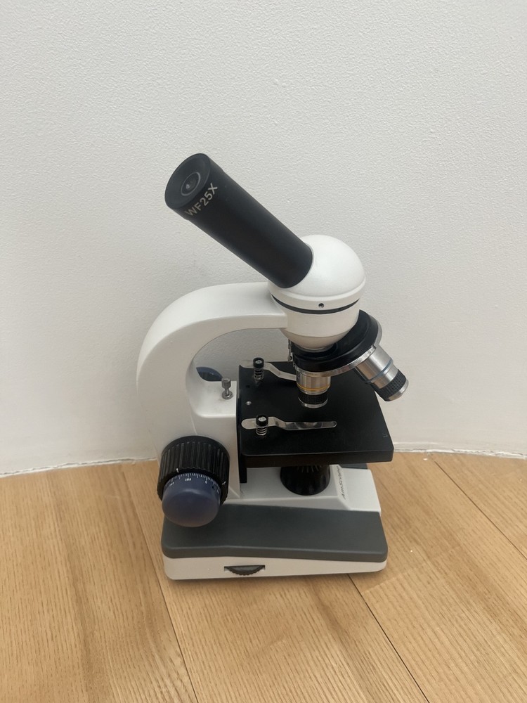 Student Microscope AmScope; excellent condition