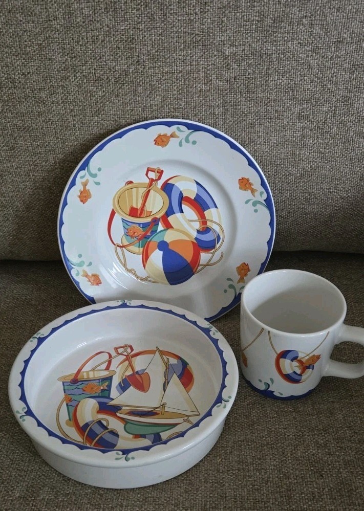 TIFFANY & CO Child's 3 Piece Porcelain Ceramic Dish Set-Seashore-Retired-EUC