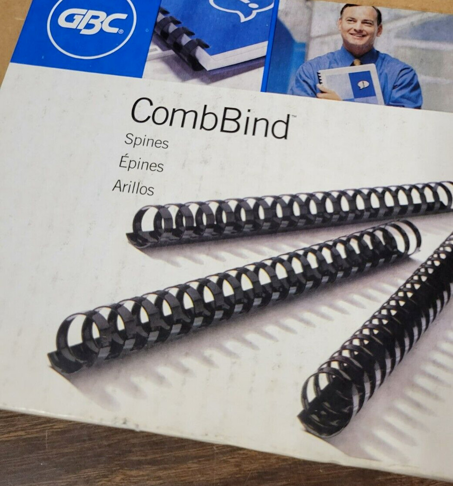 GBC CombBind Plastic Presentation Document Binding Spines - 5/8" White - 100 Pcs