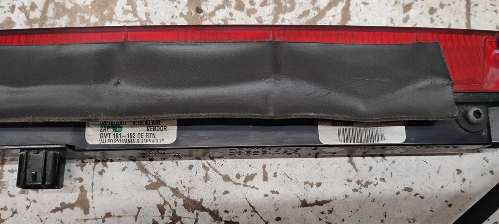 08 Chevy Equinox 3rd Brake Light 08