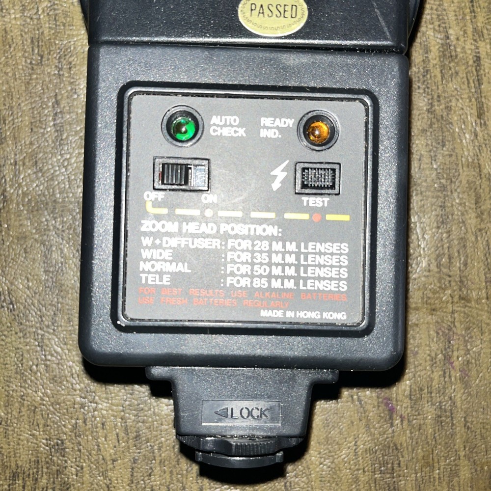 F700 BLITZ Computer Flash Auto Computer Zoom, Bounce, Swivel