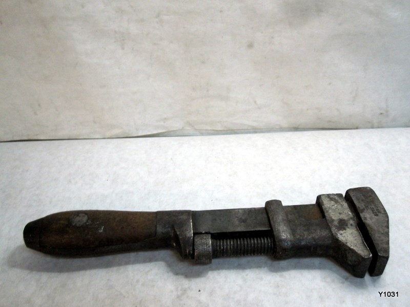 Antique l coe's 10" Adjustable monkey nut wrench wood handle e7