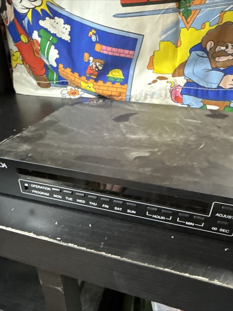 TOA TT-104B Program Timer w/Rack Mount Ears