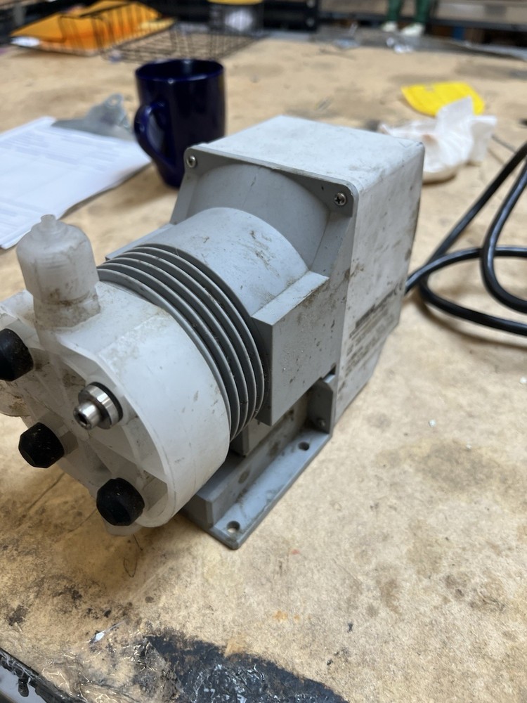 Emec HCL 1402 PVDF Pump