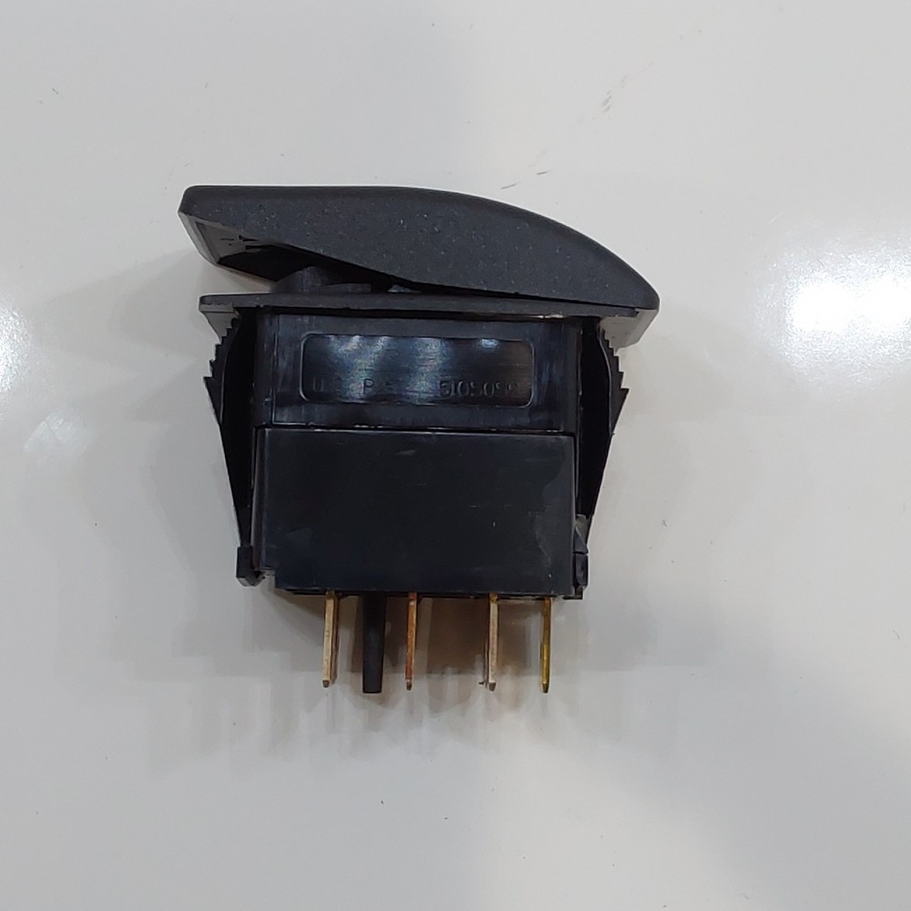 Carling Technologies VDD1 0020 20a Ignition Protected Switch Button