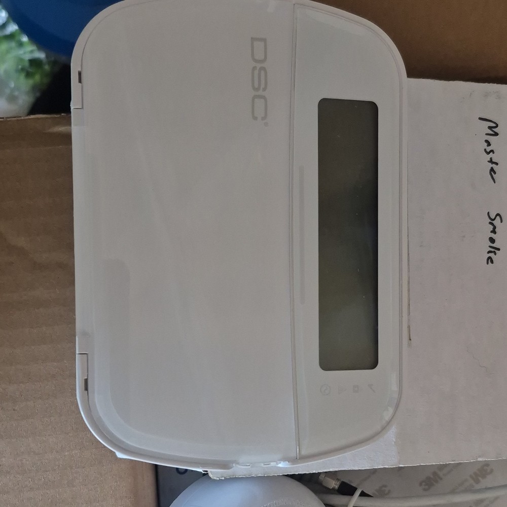 Full Message LCD wireless Keypad HS2LCDWF9, Battery powered.