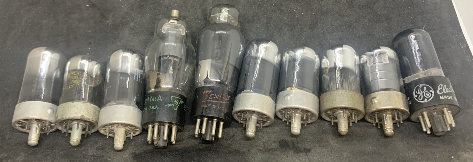 Tubes Lot of 10 - * FROM HAM / ANTIQUE RADIO ESTATE * (A207) - Untested