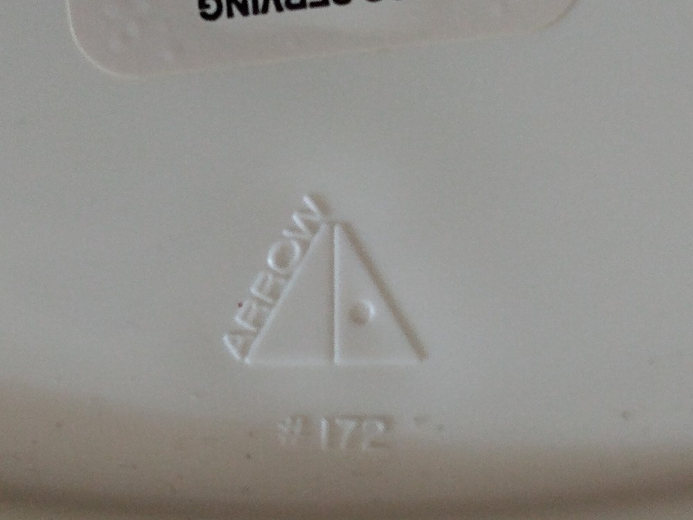 Arrow Plastic Christmas Serving Bowl