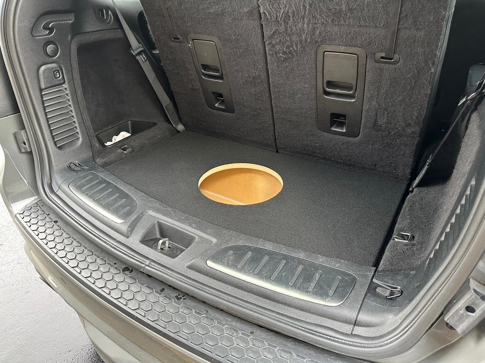 For a 2011+ Dodge Durango Custom Sub Box Subwoofer Enclosure - Single 12" or 10"
