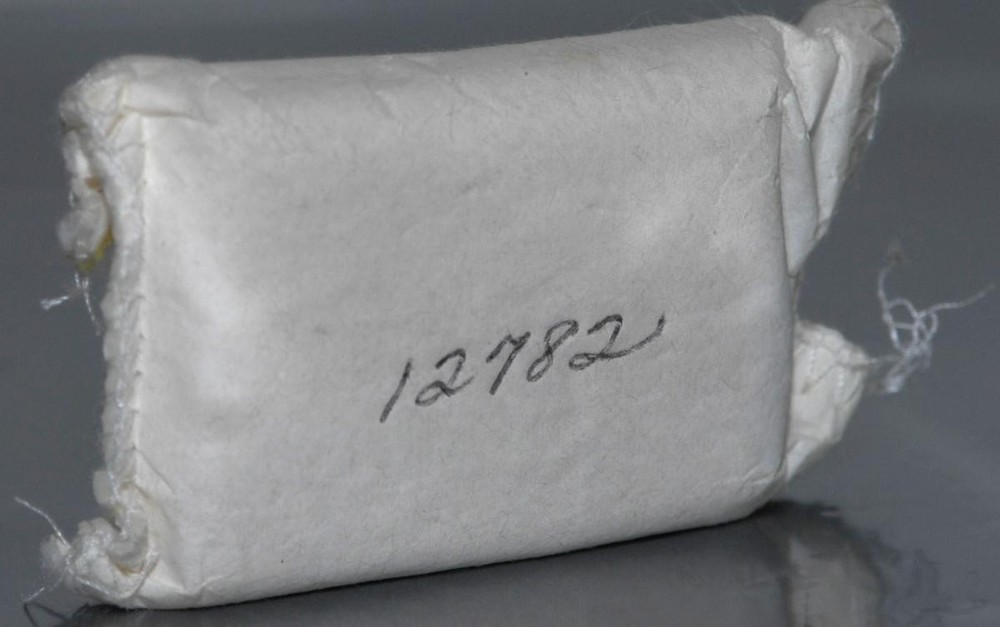 RECTANGULAR FIRST SURFACE MIRROR 32 x 41 x 9 mm, # 12786