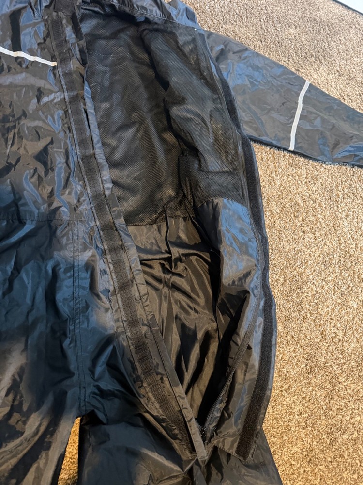 Bilt Tornado motorcycle rain suit black reflective size medium