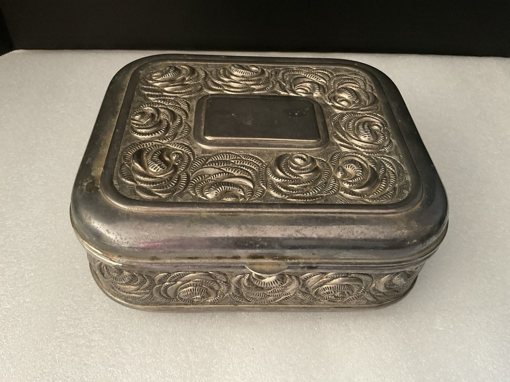Vintage International Silver Company Silverplated Red Lined Jewelry, Trinket Box