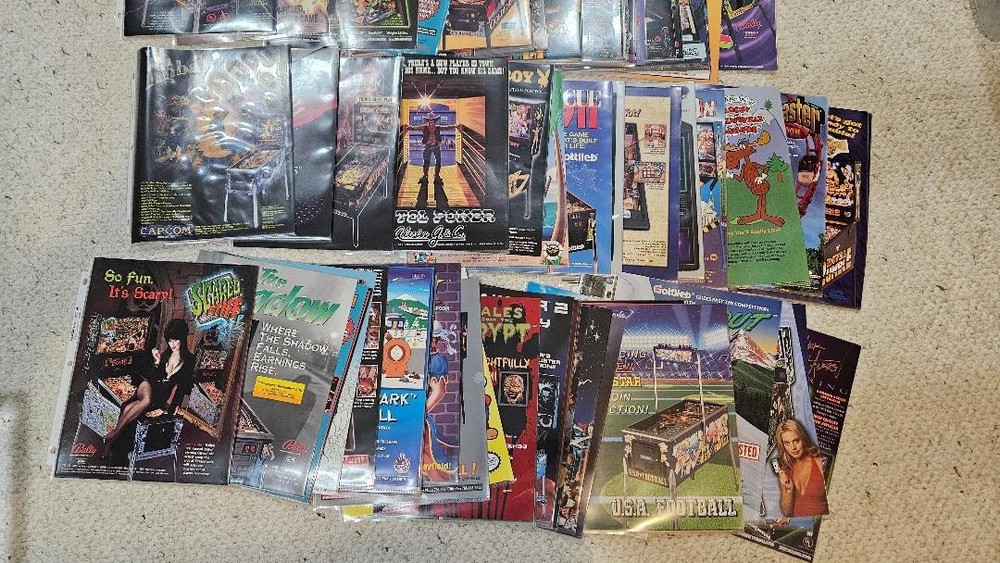 PINBALL FLYER COLLECTION