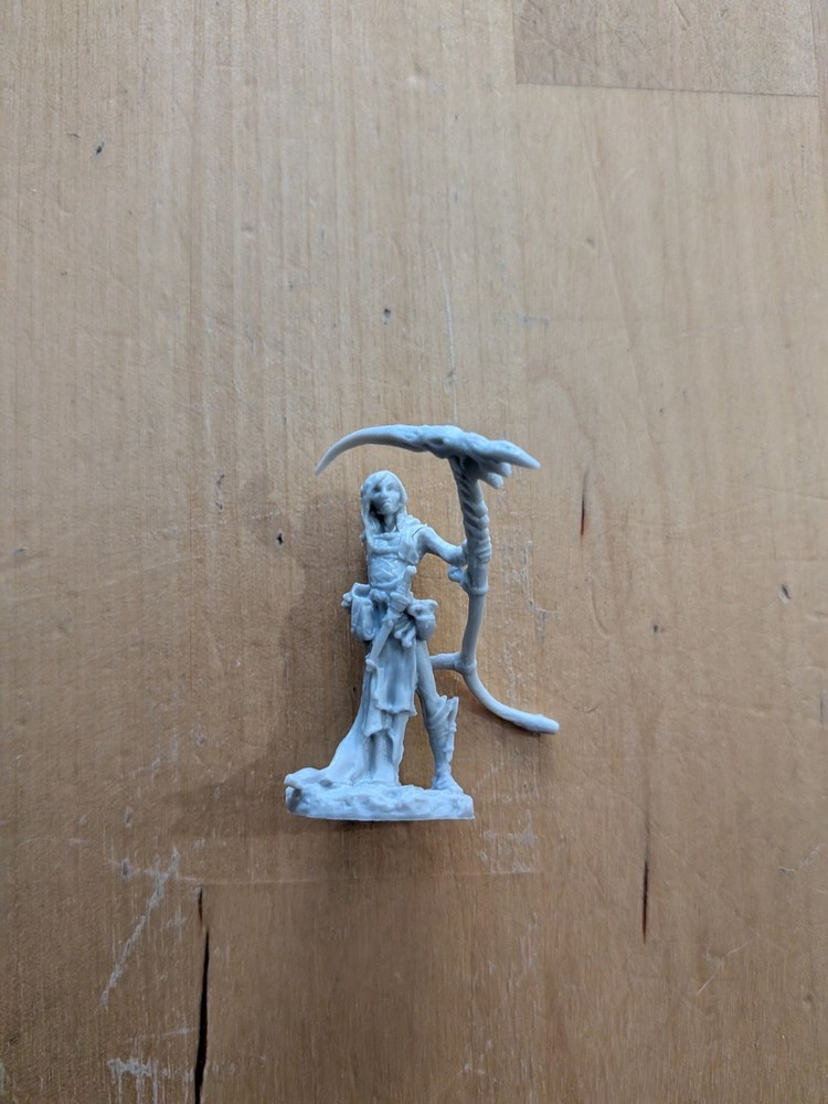 Reaper Bones 4 Elf Necromancer