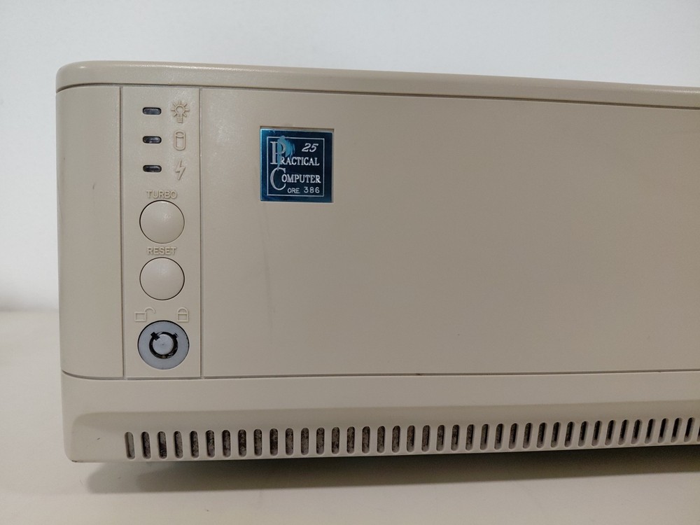 Practical Computer 25 Ore 386 Floppy Drive With Keys