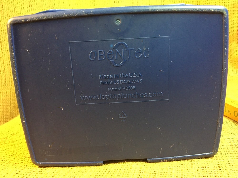 Blue Bento-Ware Laptop Lunches Lunch Box With Compartments
