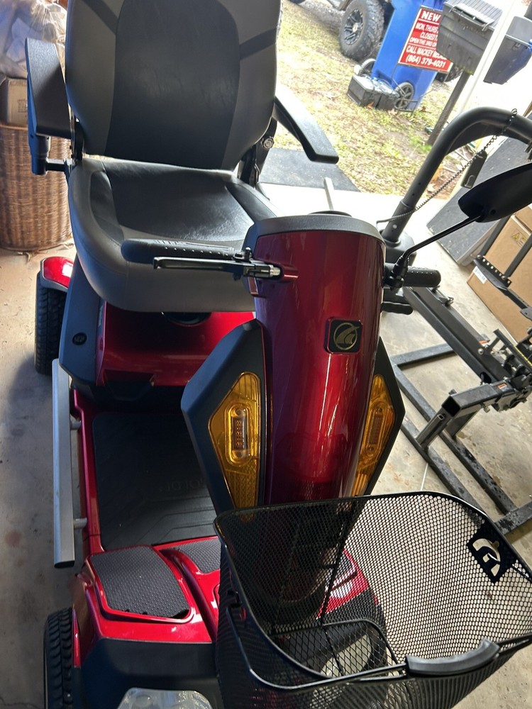 Golden 4 Scooter