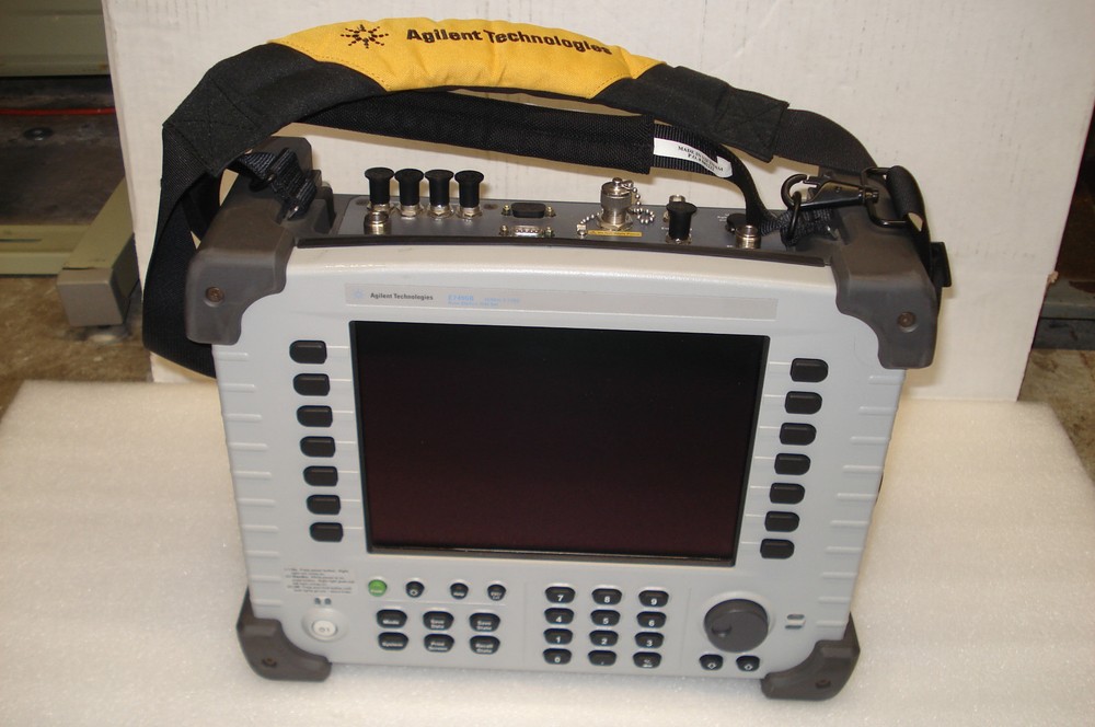 Agilent Technologies E7495B 10 Mhz - 2.7GHz Base Station Test Set