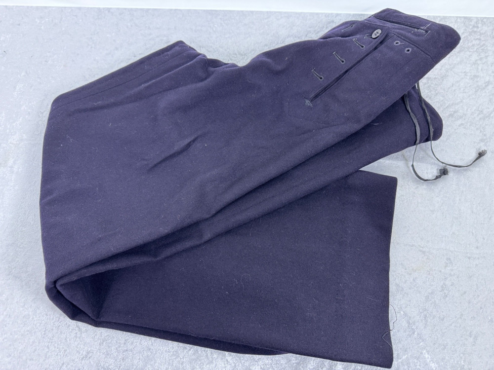 ORIGINAL WWII US NAVY UNIFORM SET – NAMED JUMPER WITH MINESWEEPER PATCH