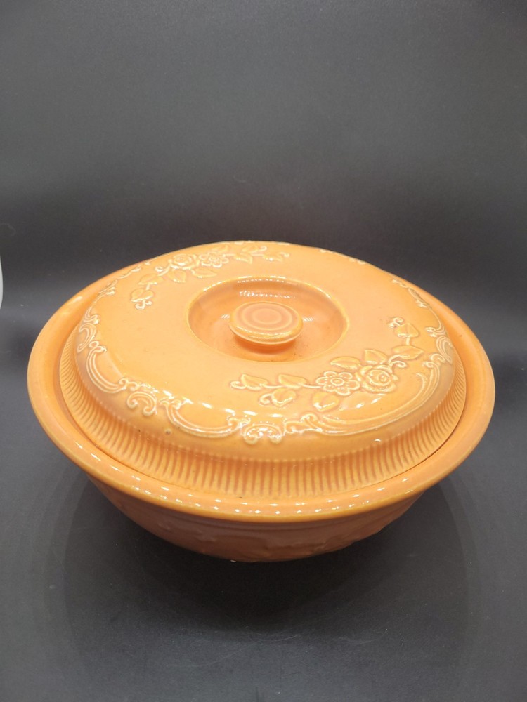 Homer Laughlin Oven Serve Covered Casserole Pumpkin