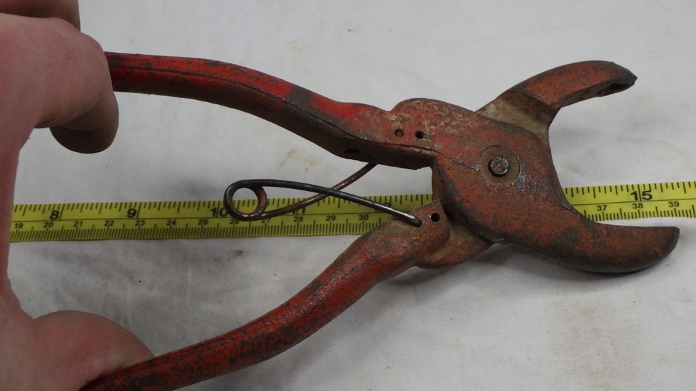 Antique Hog Ring Pliers Red Humane