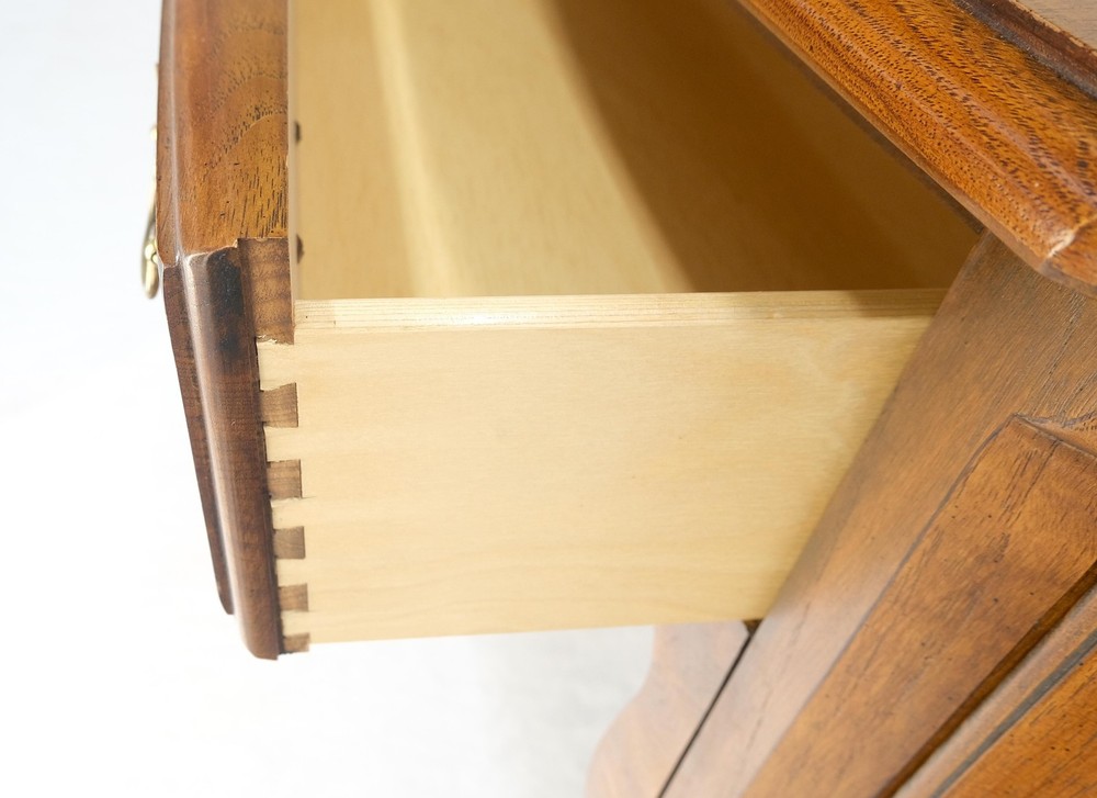 Thomasville Brass Gallery Back Banded Top Light Walnut Sideboard MINT
