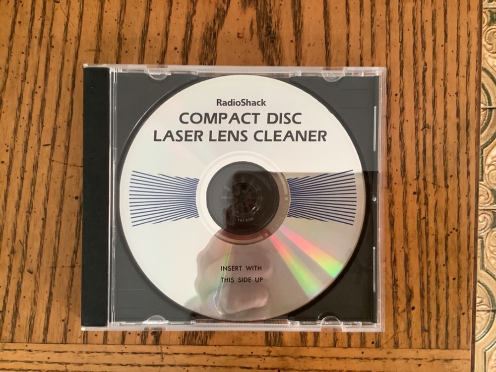 Compact Disc Lens Cleaner