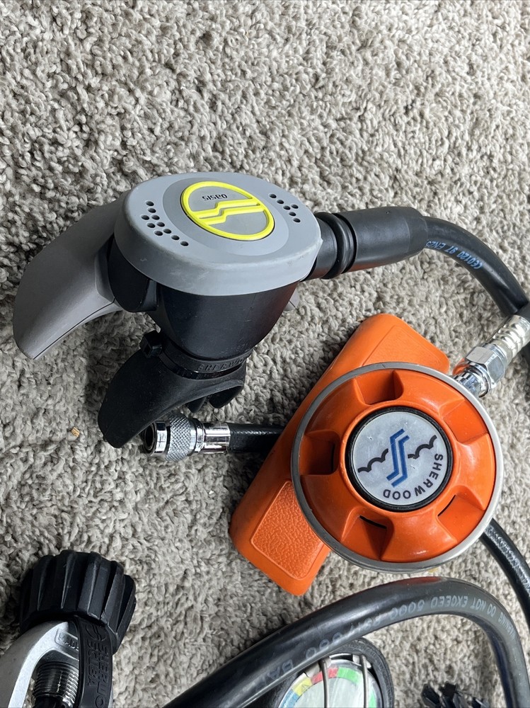 Sherwood Scuba Regulator "Octopus" w/ Compass + 82632