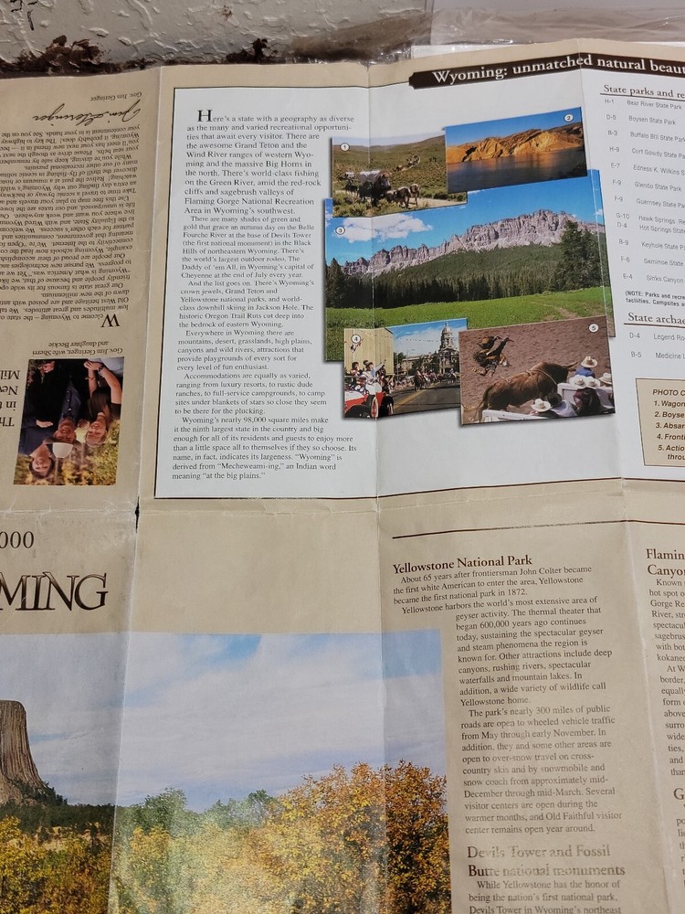 Wyoming Highway Foldable Map Travel planning