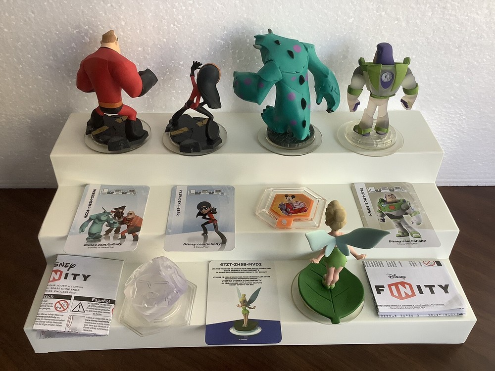 DISNEY INFINITY FIGURES & CARDS MR INCREDIBLE VIOLET BUZZ LIGHTYEAR SULLY TINKER