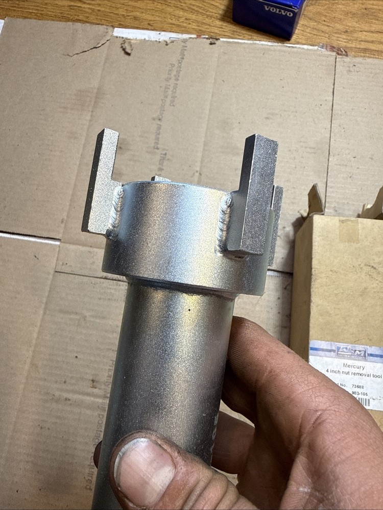 WSM Mercury 4inch nut removal tool 983-105
