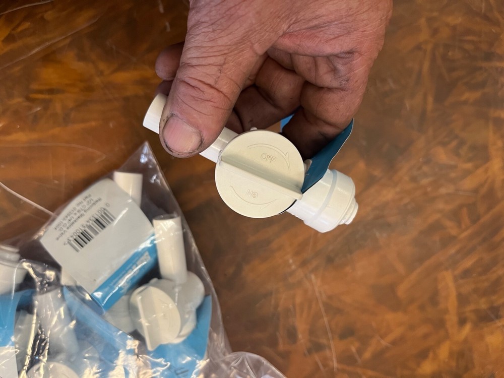 Sea Tech 013543-1004 Type 43 Reducing Stackable Stop Valve 1/2" CTS x 1/4" OD