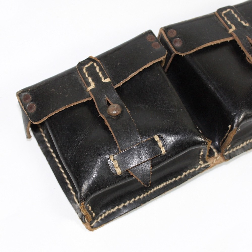 Original WW2 German G43 Pouch bla 1944 dated