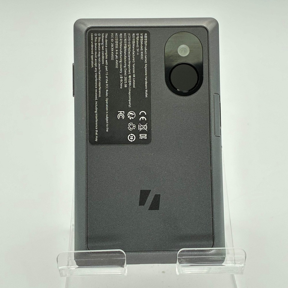 Keystone Hardware Crypto Wallet KV032 Black