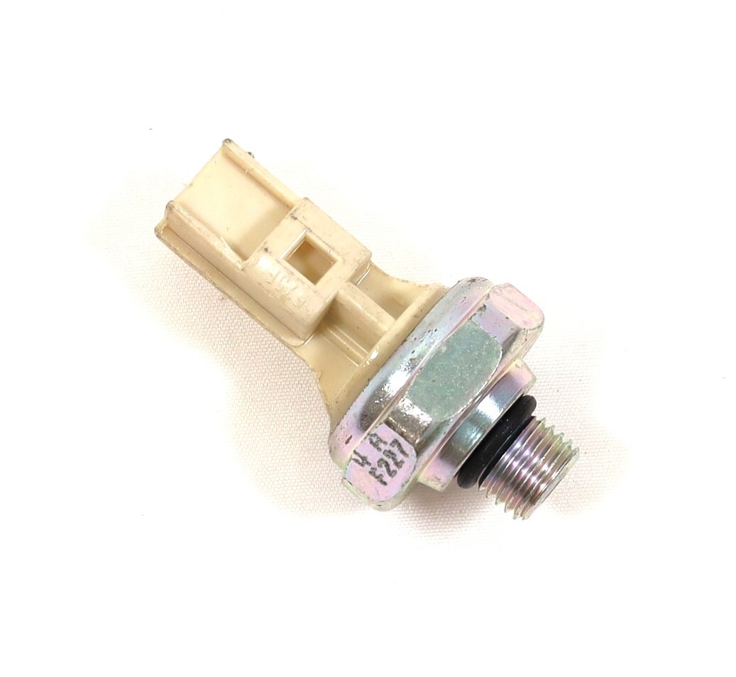 Genuine Ford F81Z-9278-AA Oil Pressure Sensor 7.3L 6.0L 6.4L Powerstroke Diesel