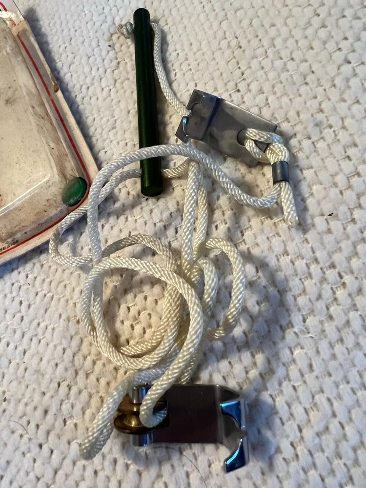 Cobra Bowstring Changer