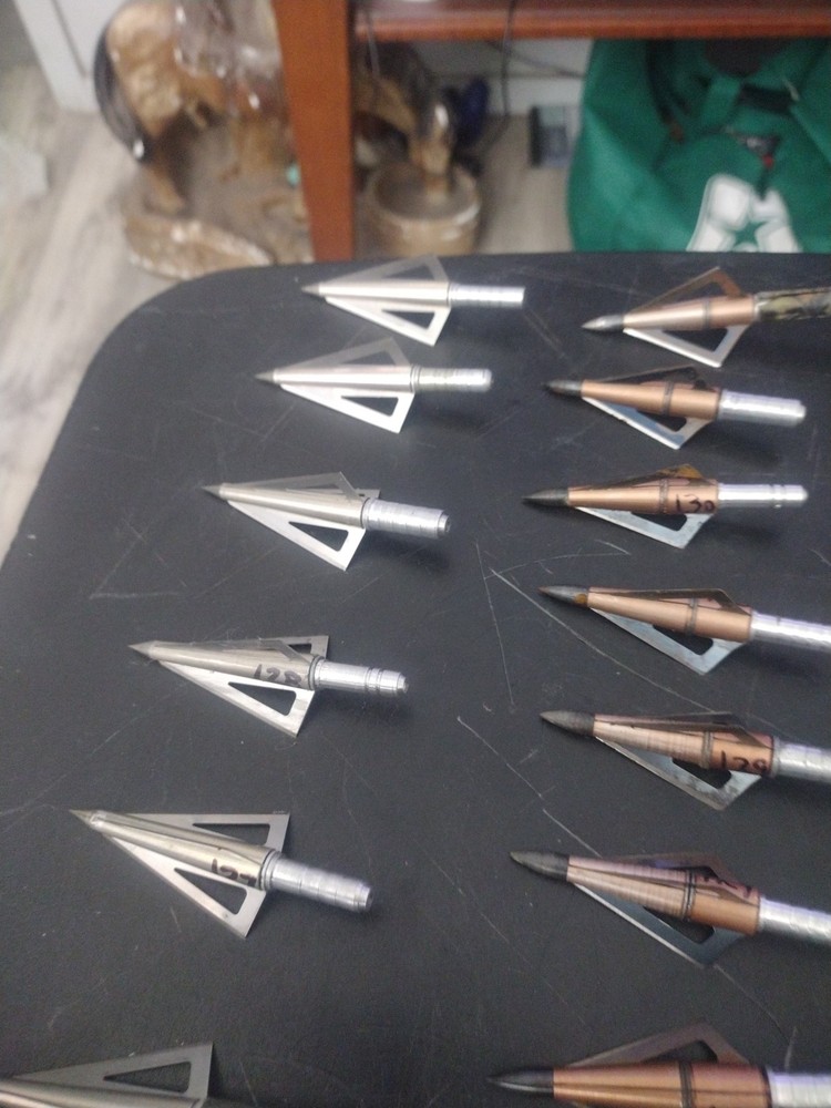Archery Broadhead Miscellaneous Lot Compound / Recurve Assorted Sizes & Weights
