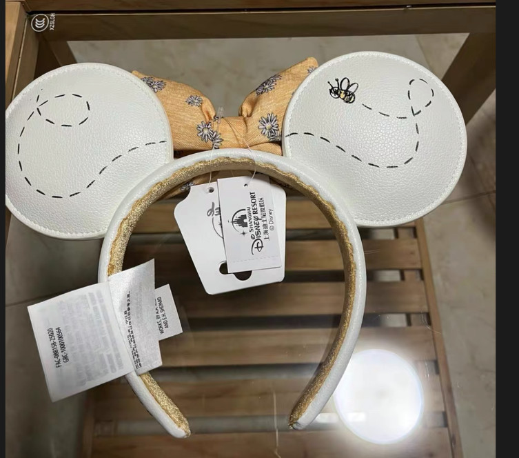 Authentic Disney 2025 Winnie the pooh Mickey Ears headband Disneyland