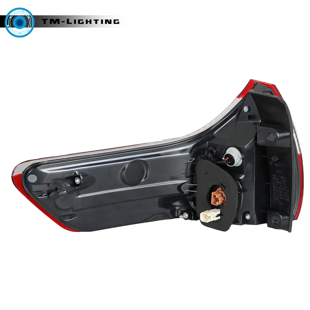 For 2015-2020 Toyota Sienna Outer Tail Light Brake Lamp Passenger Right Side