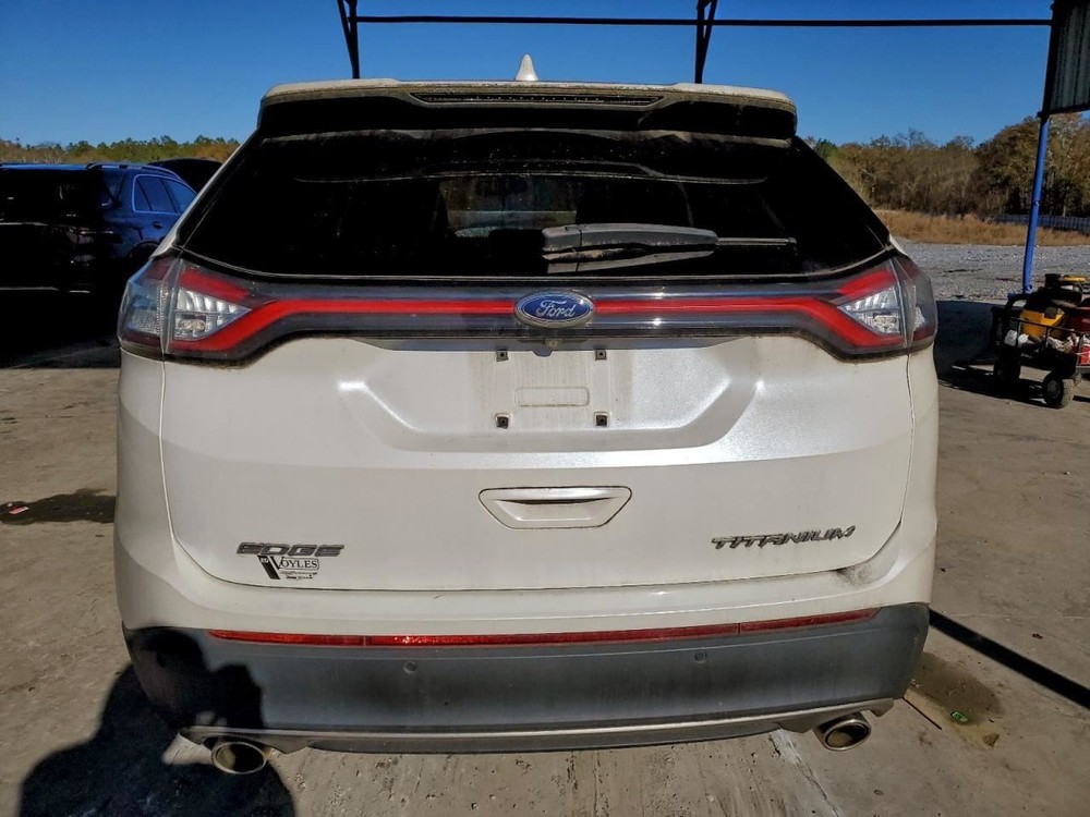 EDGE 2015 Glove Box 4949196